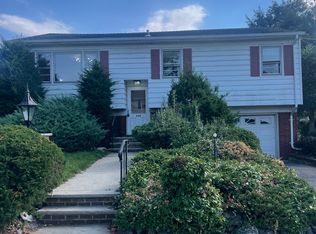 646 Galvin Ave, Roselle, NJ 07203