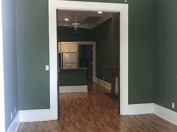 3rd image of 5323 Chestnut St