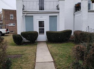 626 Old Lancaster Rd, Bryn Mawr, PA 19010