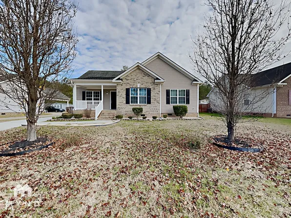 345 E Village Dr, Monroe, NC 28112