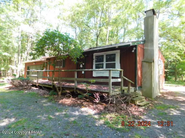 107 Michelle Ln, Bartonsville, PA 18321