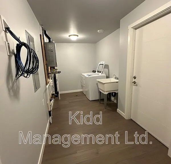 6936 Langer Cres #A — Photo 13