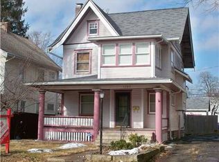 1720 Grande Ave SE, Cedar Rapids, IA