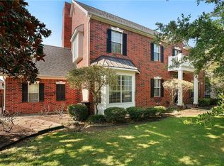2228 Clearspring Dr S, Irving, TX 75063