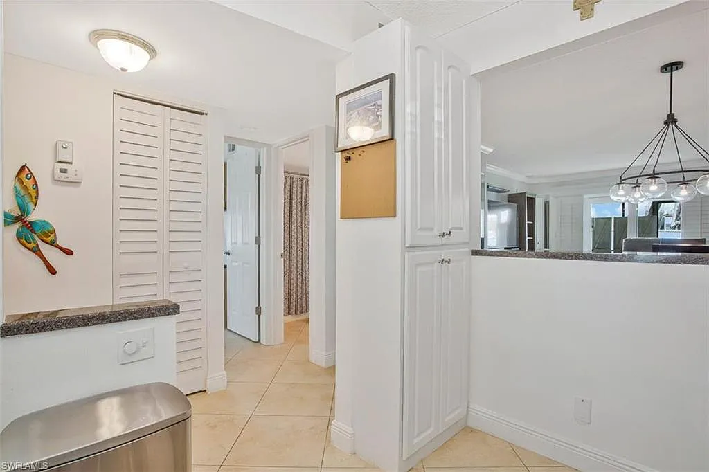 2 bed, 2.0 bath, 800 sqft, $1,600 — Photo 4