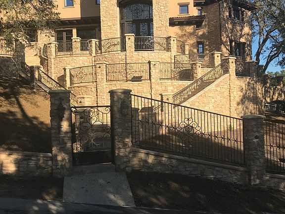 3rd image of 19605 Redberry Dr