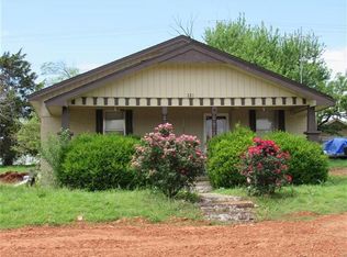 221 S Main Ave, Blanchard, OK 73010