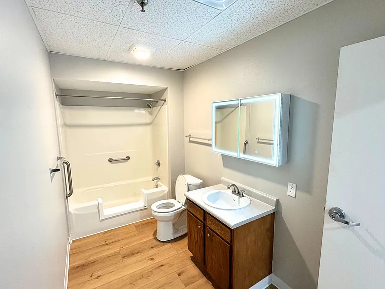 Comfortable Living at Blume Lofts, Wapakoneta — Photo 35
