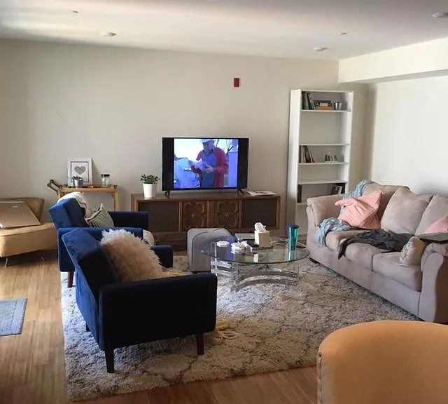 1834 Vineyard St #19 — Photo 2