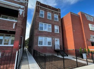 122 S Central Ave #3, Chicago, IL 60644