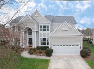 4731 Crownvista Dr, Charlotte, NC 28269