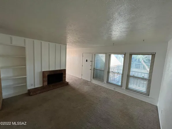 1620 N Wilmot Rd, Tucson, AZ