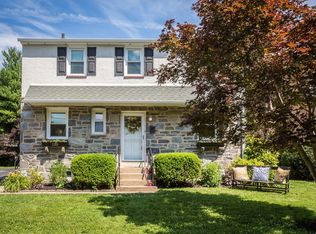 130 W Clearfield Rd, Havertown, PA 19083