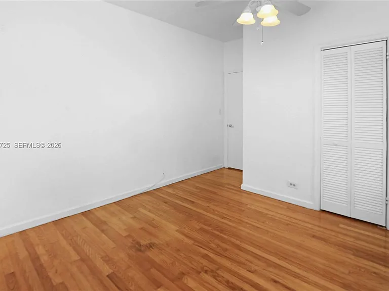 706 S 19th Ave — Photo 22