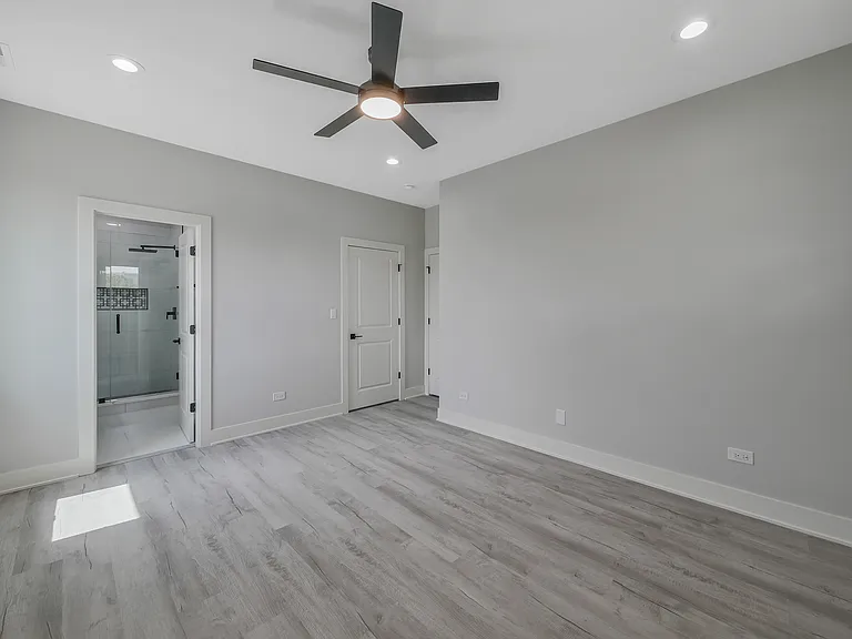 1139 S Mozart St #3 — Photo 17