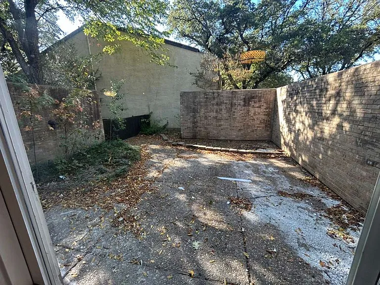 1817 Pueblo Pl #C — Photo 10