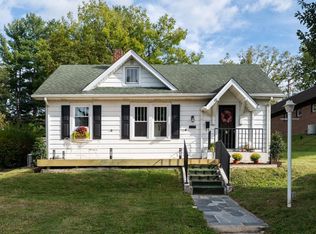 456 Oak Ave, Waynesboro, VA 22980