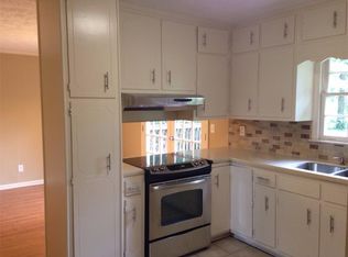 822 Davis Rd, Lawrenceville, GA 30046