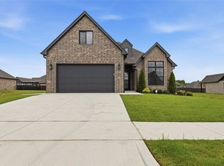 3709 W Laredo St, Broken Arrow, OK 74012