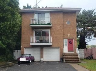 135 Jay Ave, Lyndhurst, NJ 07071