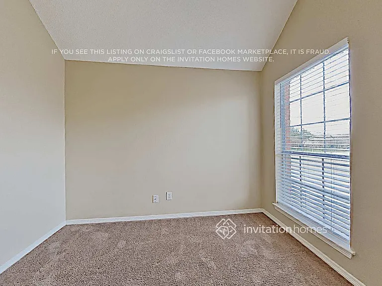 4008 Briarbend Rd — Photo 12
