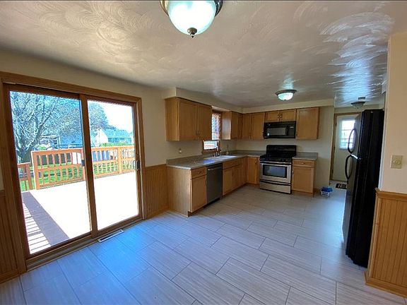 5th image of 2032 W 25th St