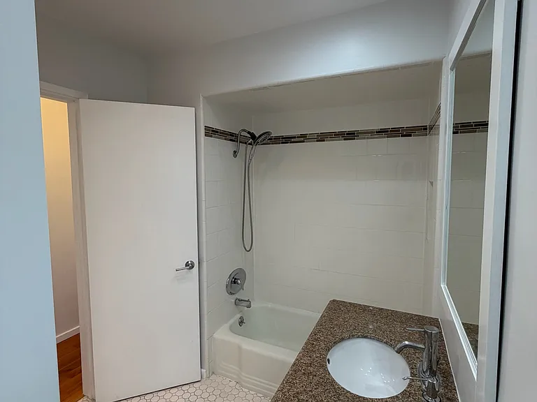 6611 Vista Del Mar #6611 — Photo 24