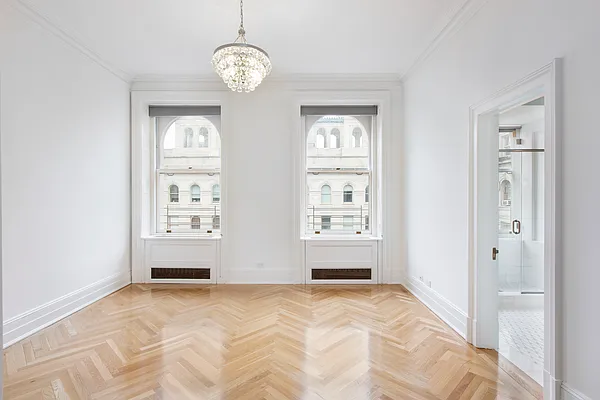 Sold by Douglas Elliman | media 18