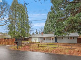 8570 SW Birch St, Portland, OR 97223