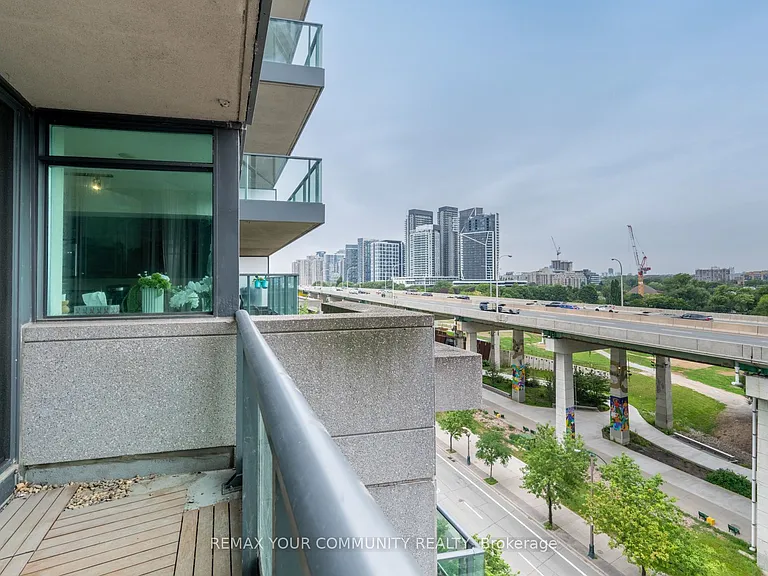209 Fort York Blvd #962 — Photo 29