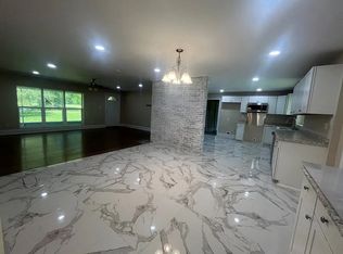 3910 Gravel Hill Rd #A, Albany, GA 31705
