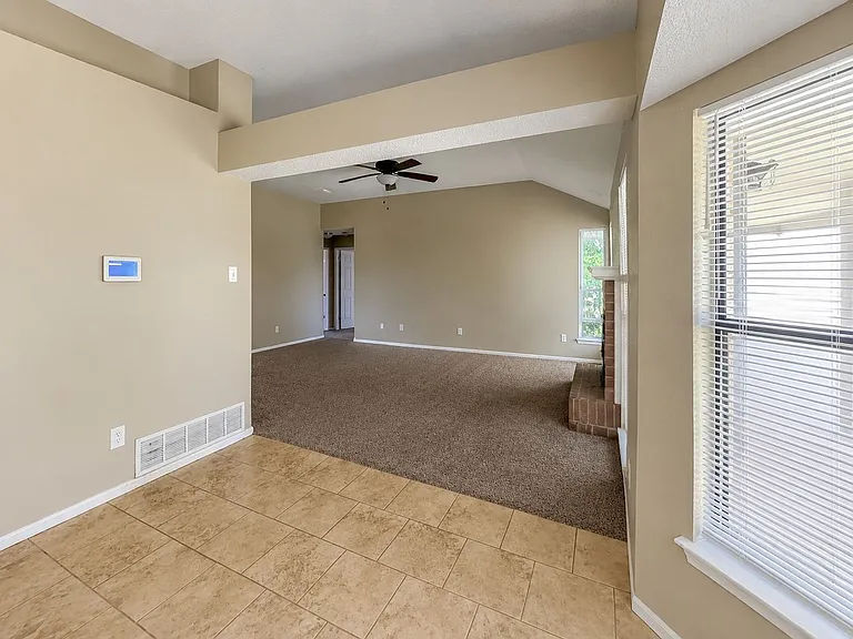 3406 Granite Dr — Photo 4