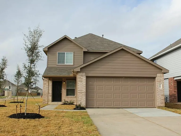 5607 Plantation Forest Dr — Photo 3
