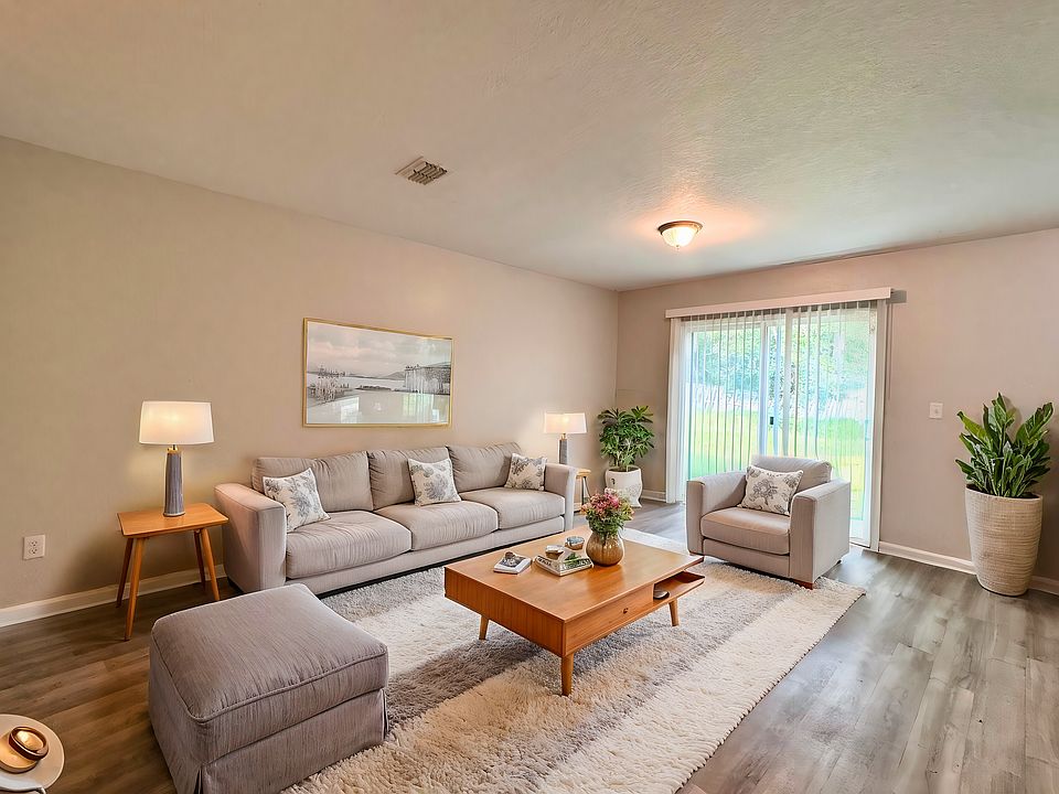 7-(3) - Living Room - Scandinavian - 4_12312024