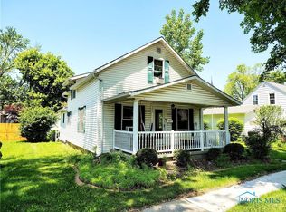 1050 Schultz St, Defiance, OH 43512