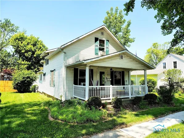 1050 Schultz St, Defiance, OH 43512