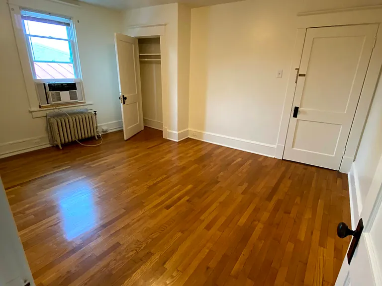 21 N Braddock St #3 — Photo 6