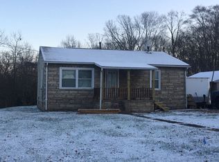 1095 Core Rd, Parkersburg, WV 26104