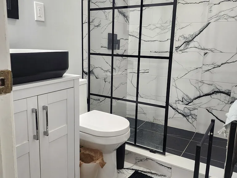 3604 W Renellie Cir — Photo 9
