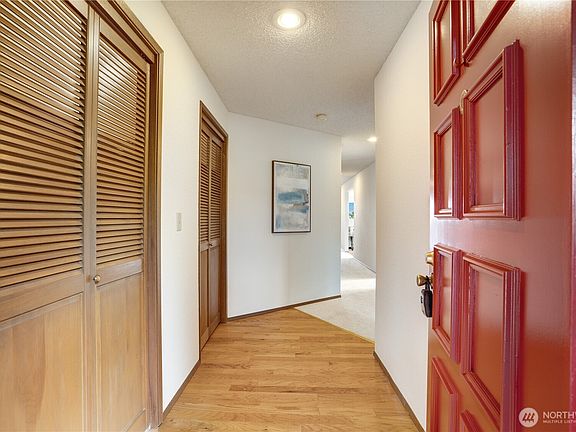 5th image of 809 N G Street #201