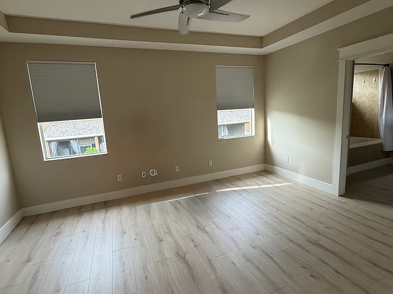 8548 Bertram Ln — Photo 11