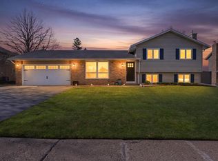4770 142nd St W, Apple Valley, MN 55124