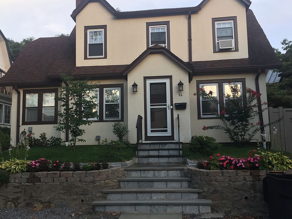 2nd image of 94 Kensington Rd