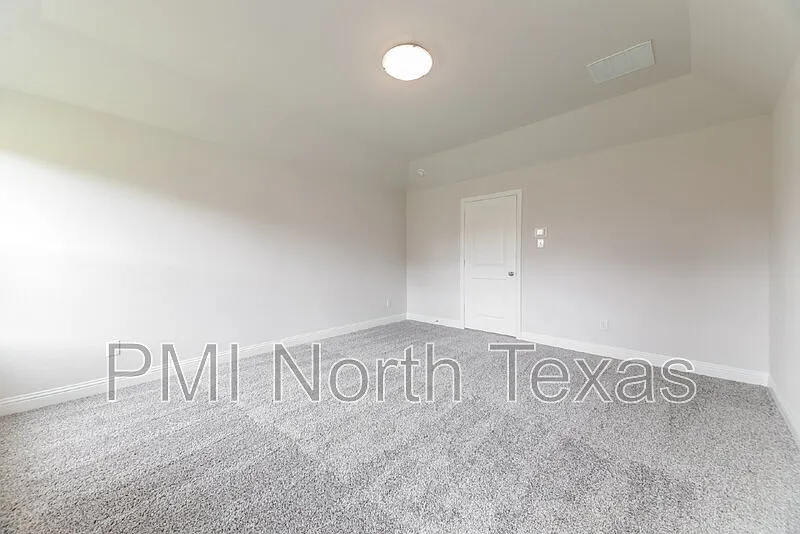 Building Photo - 3108 Giovanni Point