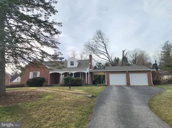 405 Beaumont Rd, York, PA 17403