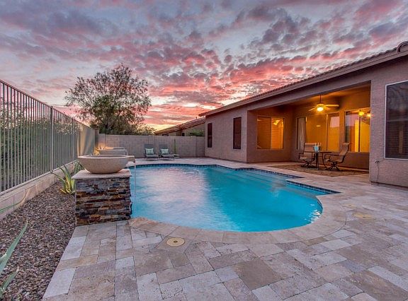 3rd image of 8073 E Apache Plumb Dr