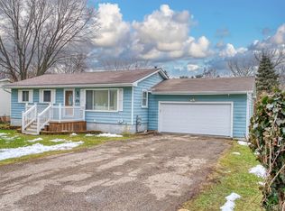 335 Dailey St, Fowlerville, MI 48836