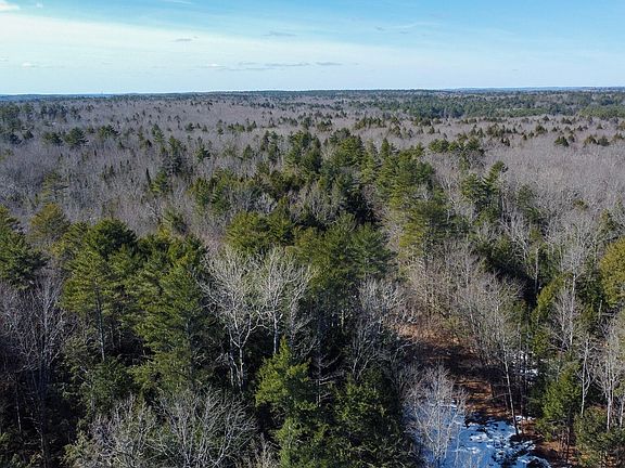 3rd image of 631 River Road