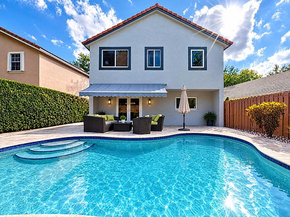 5th image of 9871 NW 5TH Place
