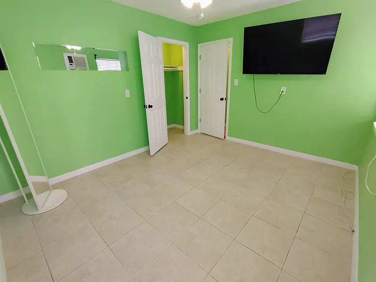 Madeira Beach — Photo 25